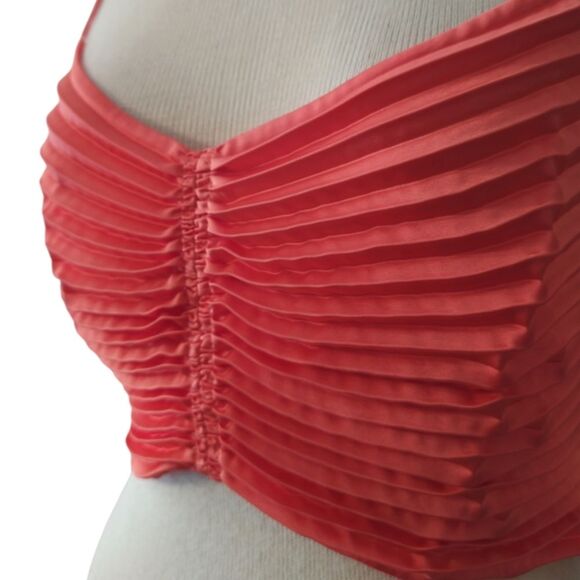 A.L.C. Ari Pleated Crop Satin Crop Top in Spiced Coral Size 13 - Picture 6 of 9